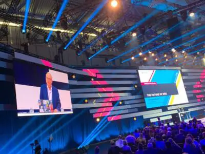 Vortrag von Sir Tim Berners-Lee auf der Digital X in Köln